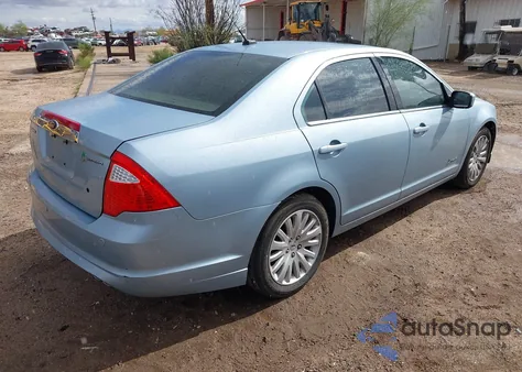 2011 Ford Fusion Hybrid from USA, damaged, VIN 3FADP0L39BR247917